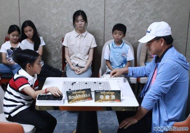 图 8：将来棋手的萌芽