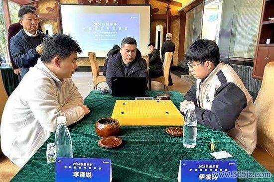 伊凌涛vs李泽锐
