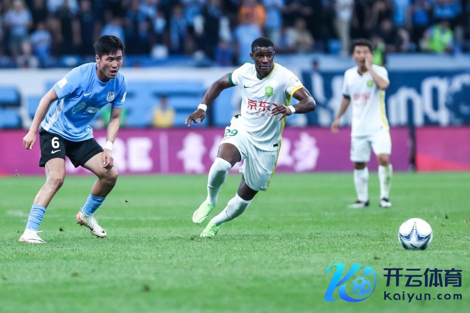 [图]足协杯-国安点球大战淘汰大连英博挺进八强体育赛事直播