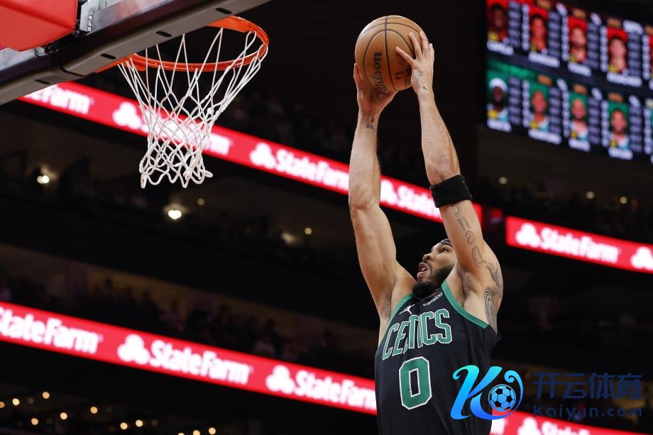 [图]塔图姆28+9杨10中1伤退 凯尔特东谈主大捷老鹰体育录像/图片