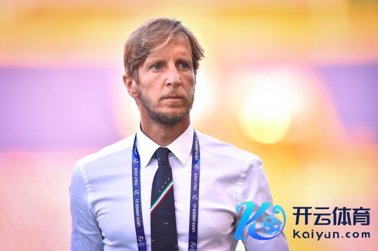 安布罗西尼：尤文战平维拉是公正的服从体育最新信息，两边皆该对服从空闲