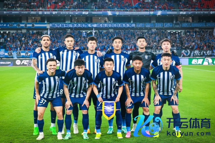 博主：三镇准入的拦路虎是12名国内球员补发欠薪署名阐发