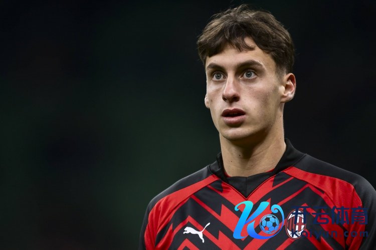 泰拉恰诺：我其实很顺应中场的位置，我能感受到丰塞卡的信任